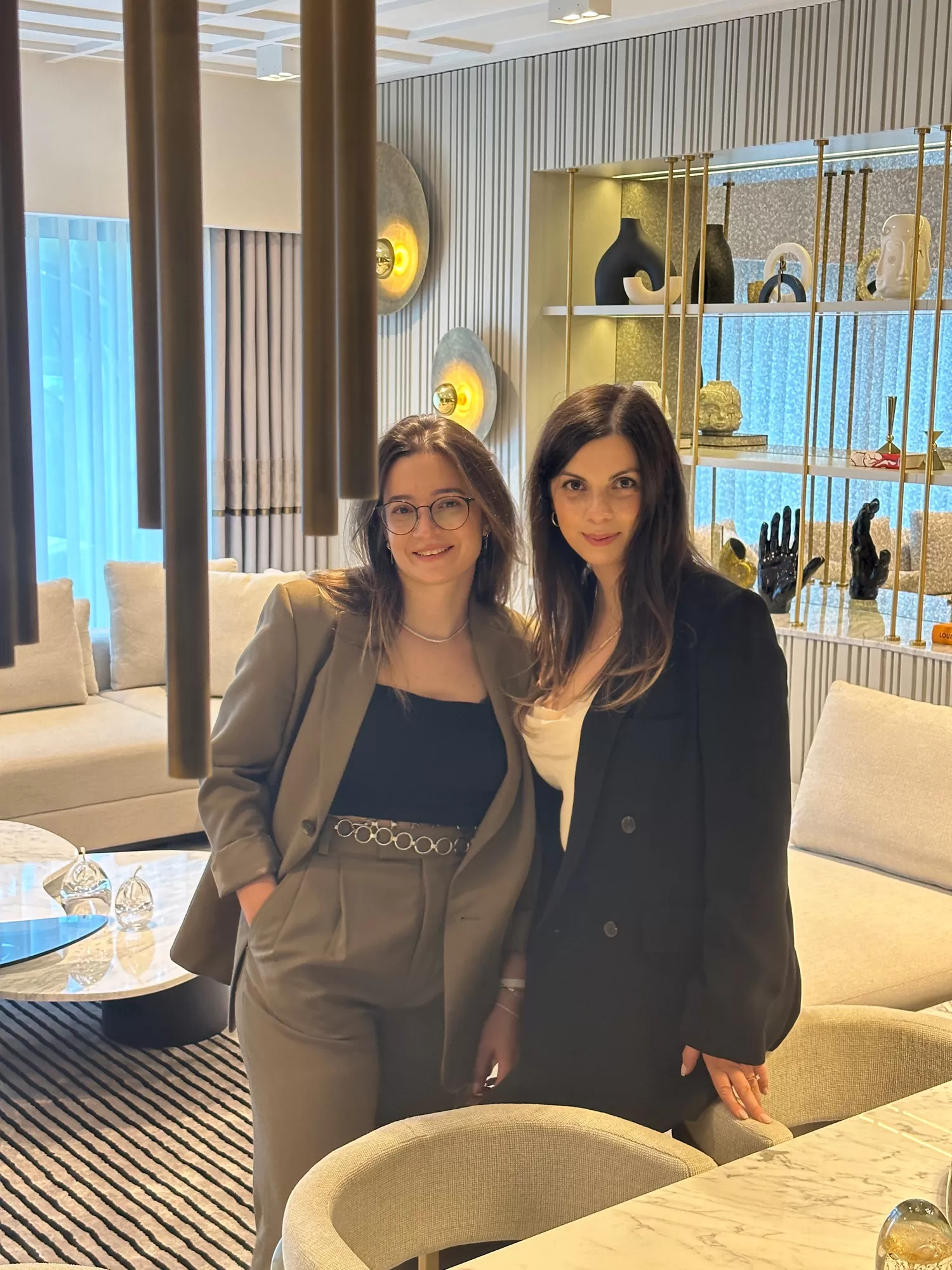 İç Mimar Kübra Yazıcı Arısoy & İç Mimar Hazal Ünsal